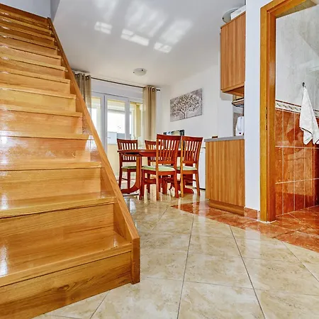 Duplex In Peaceful Area - * זאדאר