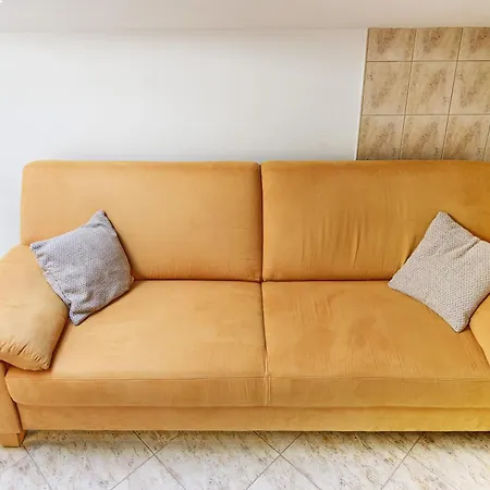 Duplex In Peaceful Area - Apartament *